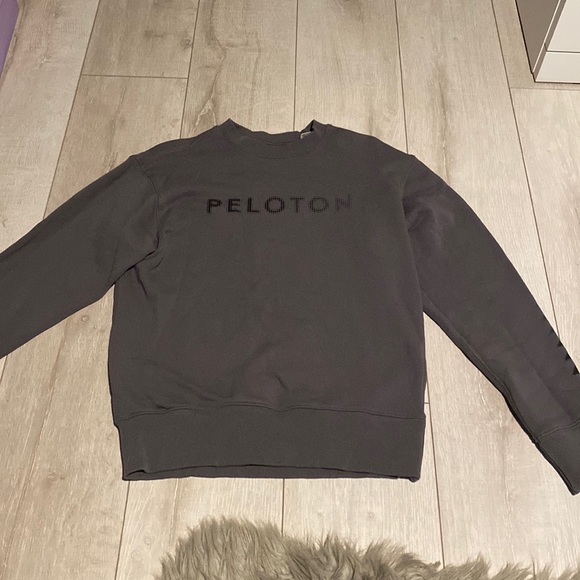 Adidas X Peloton crew sweatshirt (gender neutral) - Picture 4 of 7
